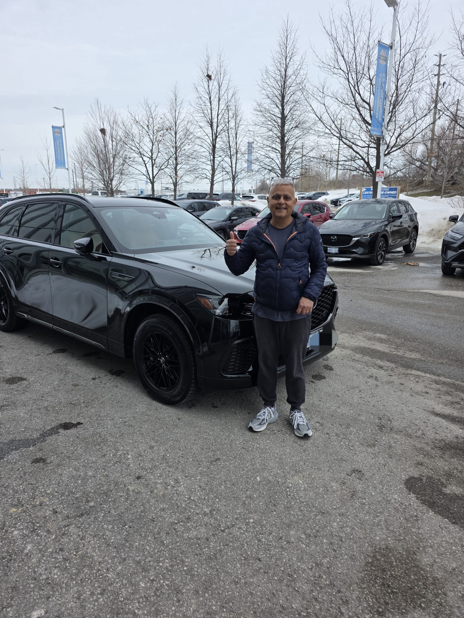 Happy Car Help Canada client with their new car