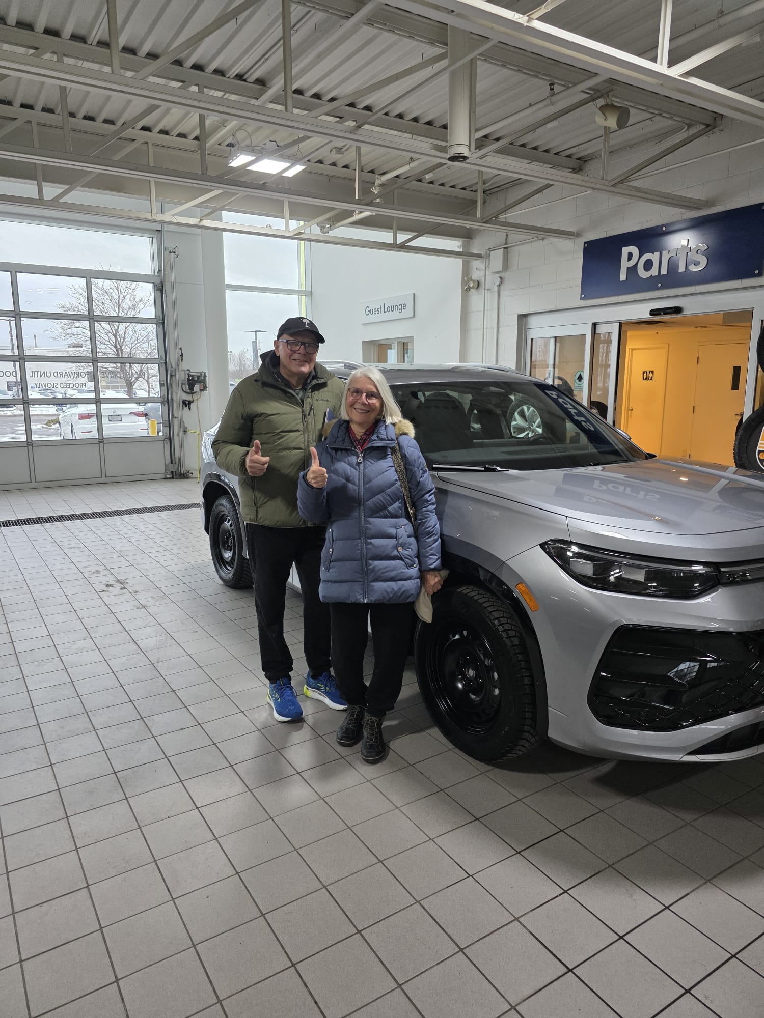 Happy Car Help Canada client with their new car