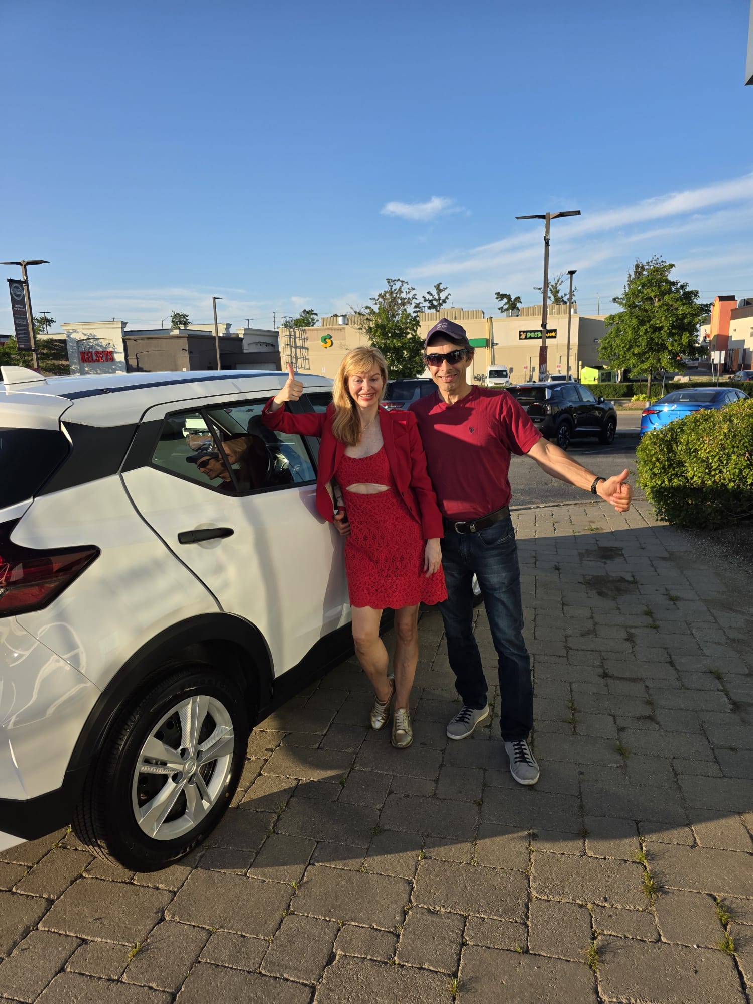 Happy Car Help Canada client with their new car