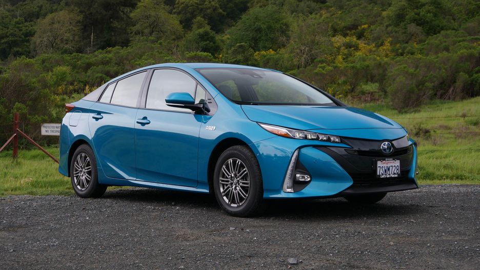 ROAD TEST: 2018 Toyota Prius Prime